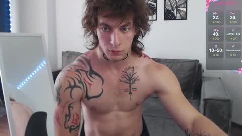 Snapshot of brendan__piks chatting on October 7, 10:11 am brendan__piks online show from October 7, 10:11 am