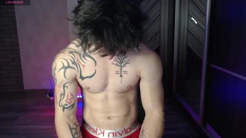 brendan__piks online show from November 16, 8:49 am