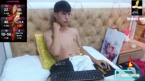 Esteban online show from March 10, 3:45 am