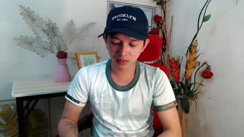 brent_handsome online show from August 8, 2:49 pm