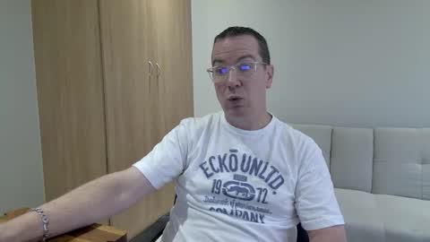 Brett online show from February 7, 1:25 pm