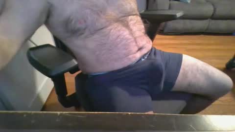 hey online show from February 3, 8:13 pm