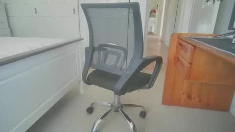 Brianj 22 online show from November 30, 2:40 am