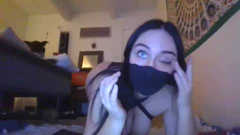 Brianna Bills online show from January 13, 4:07 am