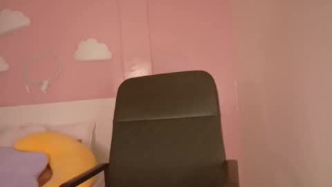 Snapshot of briannajackson_ chatting on October 22, 7:48 pm brianna online show from October 22, 7:48 pm