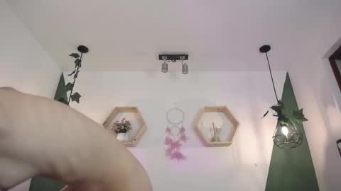 briarandblair online show from March 3, 2:28 pm