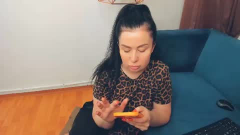 brilliantegirl_ online show from June 16, 7:12 am
