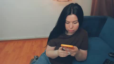 brilliantegirl_ online show from April 23, 6:54 am