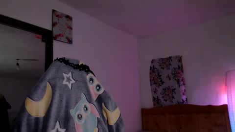 Britney online show from March 28, 11:11 am