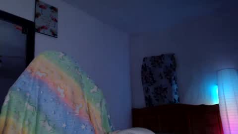 Britney online show from April 13, 9:24 am