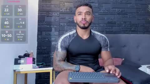 brock_hurn online show from November 20, 8:28 pm