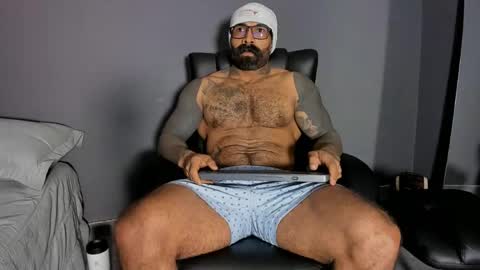 brockhurn_ online show from June 2, 1:18 am