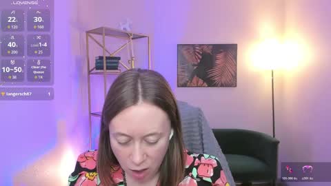 Lady Brooke online show from April 3, 9:00 pm