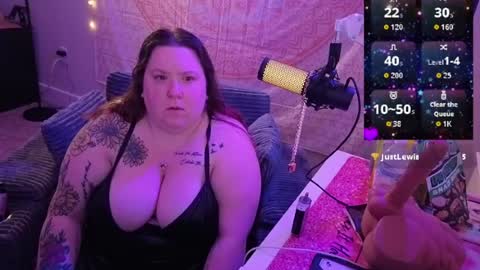 Madam Brooke online show from April 4, 1:56 am