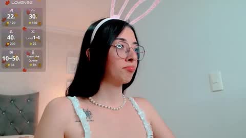 Snapshot of brooklove_doll chatting on October 15, 7:37 pm Brook Loves online show from October 15, 7:37 pm