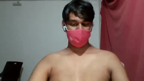 brownguy2505 online show from January 19, 8:19 pm