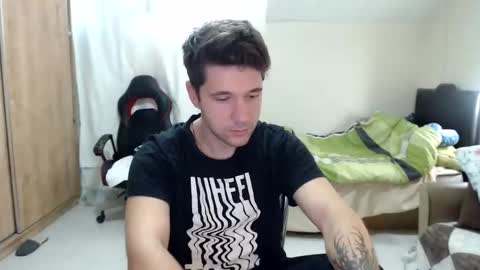 brownhaiir online show from September 18, 1:59 pm