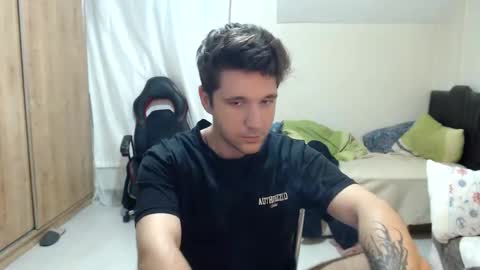 brownhaiir online show from September 25, 7:43 pm