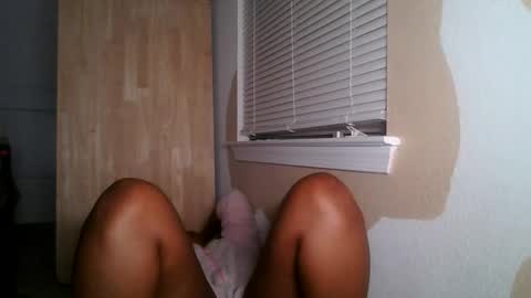 Brownsuagrcutie online show from November 14, 1:52 am