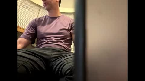 brucelogan80 online show from March 28, 2:13 am