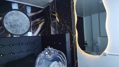 Snapshot of bruja_scarlata chatting on September 27, 11:41 am Bruja SCarlata online show from September 27, 11:41 am