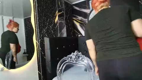 Snapshot of bruja_scarlata chatting on September 23, 10:09 am Bruja SCarlata online show from September 23, 10:09 am