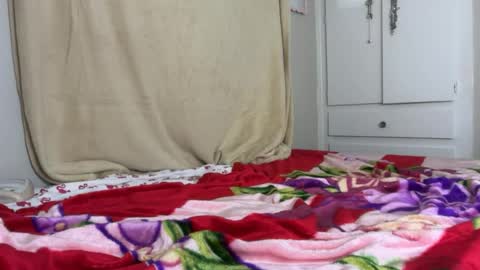 brunettefantasy4848 online show from July 6, 8:11 am