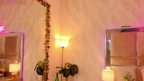 Brenda online show from February 1, 7:49 am