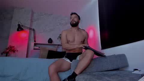 Andres Suarez online show from November 21, 7:23 pm