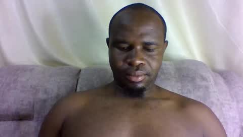 brucedarling online show from April 19, 3:18 am