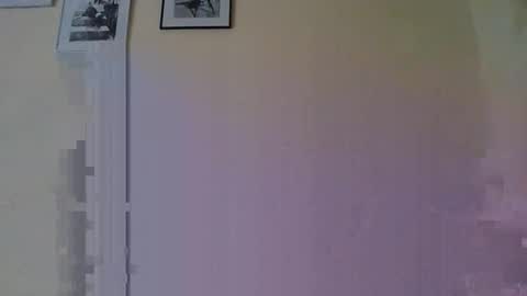 brutecia online show from September 22, 1:37 pm