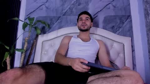 bry_dalton online show from February 22, 5:00 am