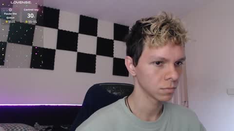 bryamado online show from October 1, 7:35 pm