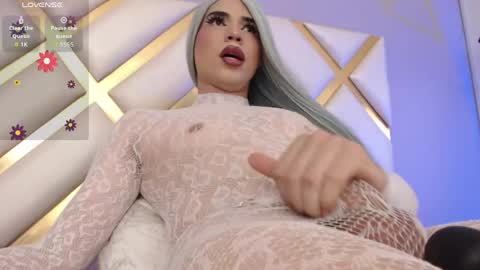 Becky Anders  online show from June 2, 5:15 pm
