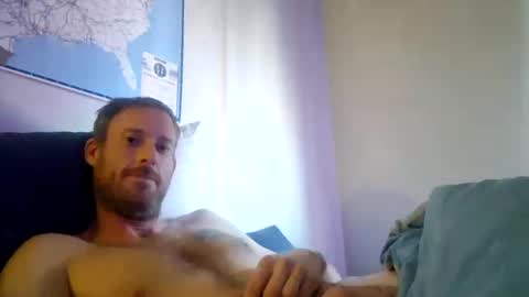 btbennett26 online show from October 18, 7:29 pm