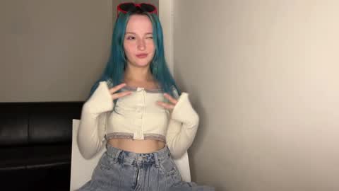 bubble_b00 online show from January 16, 11:58 am