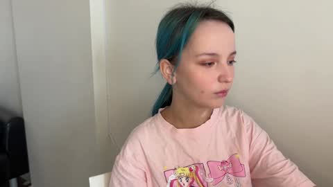 bubble_b00 online show from January 12, 3:39 am