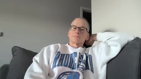 budman004 online show from February 15, 9:46 pm