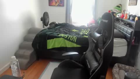 buffsexyman24 online show from February 10, 2:42 pm