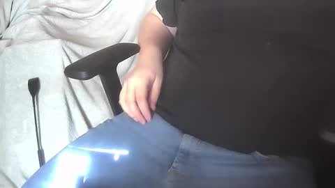 bullen2004 online show from February 26, 11:24 am