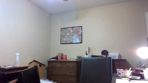 bullfrogg5050 online show from June 15, 4:54 pm
