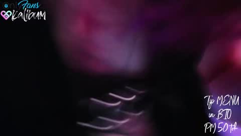 Snapshot of bumbum_kalibum chatting on February 9, 8:43 am Ivan online show from February 9, 8:43 am