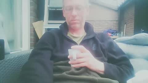 Dutch cock online show from April 5, 6:54 am