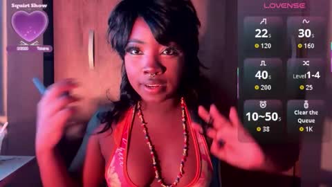 Snapshot of bunny_secrets chatting on October 2, 3:16 am Isa online show from October 2, 3:16 am