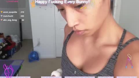 Tokki  bunny  online show from December 3, 2:11 pm