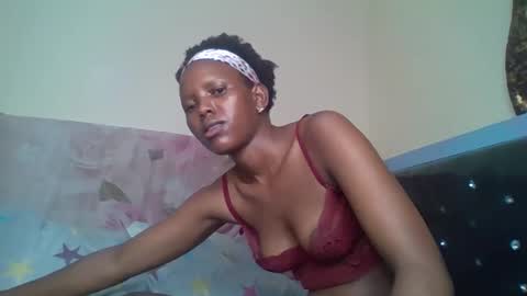 bunnydiva_ online show from October 21, 7:39 pm