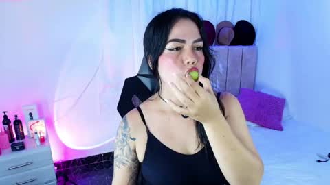 katerine payne online show from June 4, 1:33 am