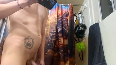 LostSingledad online show from February 27, 8:24 am