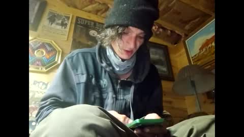 LostSingledad online show from February 3, 8:18 am