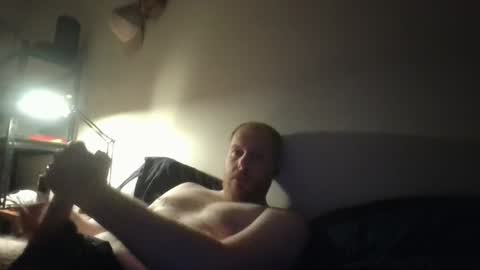 bushmate92 online show from December 8, 1:36 pm